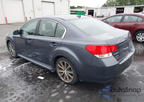 2014 Subaru Legacy 2.5 I Sport z USA, uszkodzony, nr VIN 4S3BMBH61E3018238